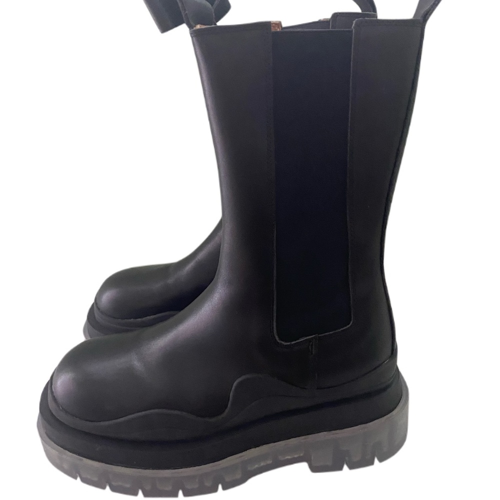 Ducie London Piper Chelsea Boots, New!